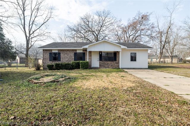 1105 Brentwood Drive, Greenwood, AR 72936