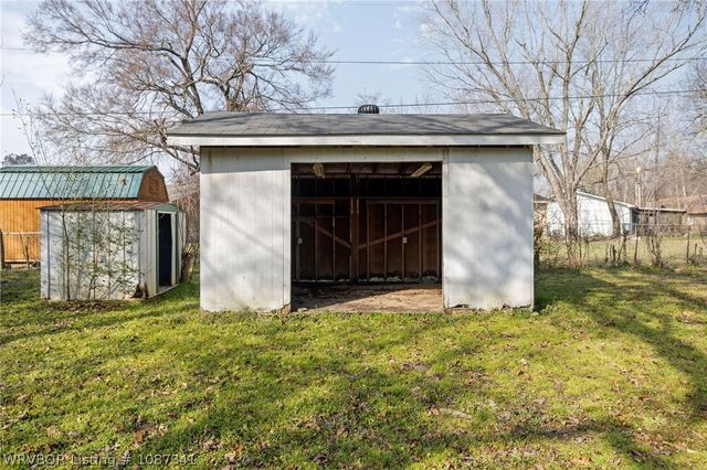 1105 Brentwood Drive, Greenwood, AR 72936