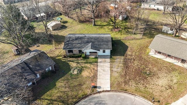 1105 Brentwood Drive, Greenwood, AR 72936
