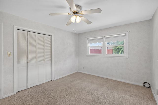 744 S Fabrique Dr, Wichita, KS 67218