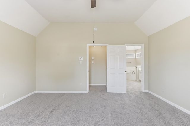 7493 APPLE YARD LN, Cordova, TN 38016