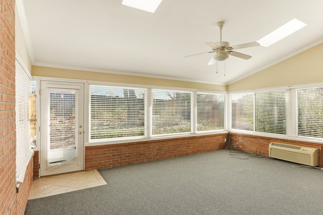 7493 APPLE YARD LN, Cordova, TN 38016