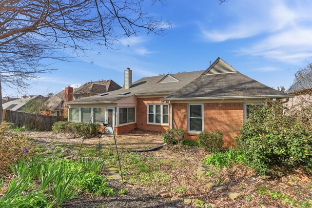 7493 APPLE YARD LN, Cordova, TN 38016