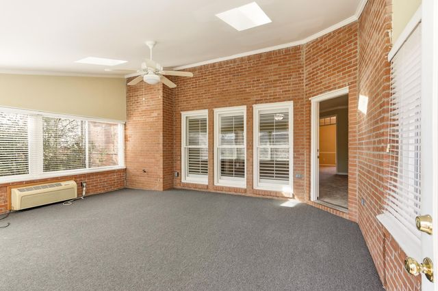 7493 APPLE YARD LN, Cordova, TN 38016