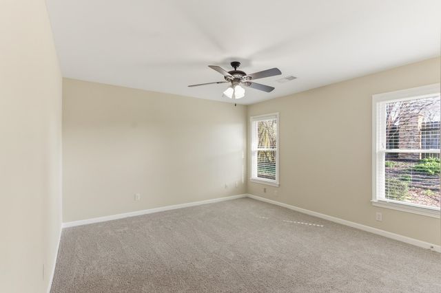 7493 APPLE YARD LN, Cordova, TN 38016