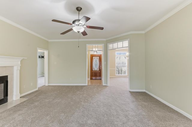 7493 APPLE YARD LN, Cordova, TN 38016