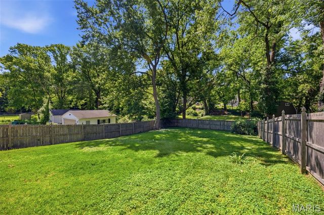 1034 Kuhlman Lane, Webster Groves, MO 63119