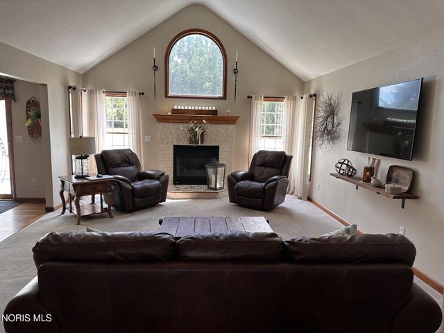 5211 County Road B, Delta, OH 43515