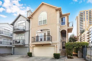 3302 W Dallas Street, Houston, TX 77019