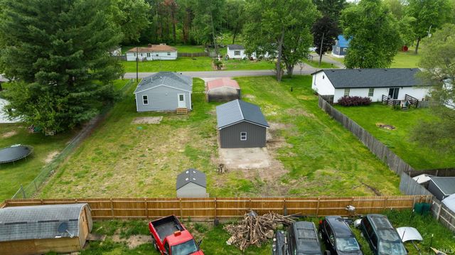 51930 County Road 9, Elkhart, IN 46514