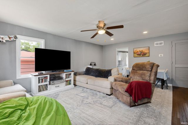 51930 County Road 9, Elkhart, IN 46514