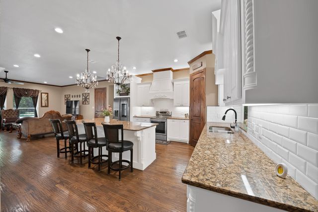 4713 Bernice Street, Haltom City, TX 76117