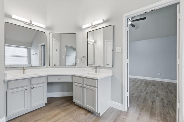 2616 Hollow Ridge Drive, Denton, TX 76210