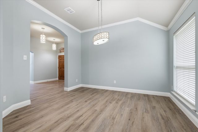 2616 Hollow Ridge Drive, Denton, TX 76210