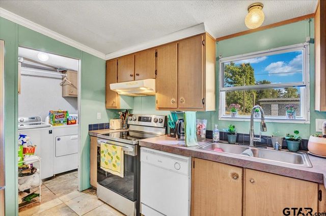 2520 County road 326 W, Tyler, TX 75706