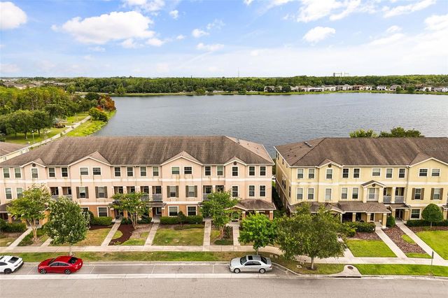 10522 GREEN IVY LANE, Orlando, FL 32832