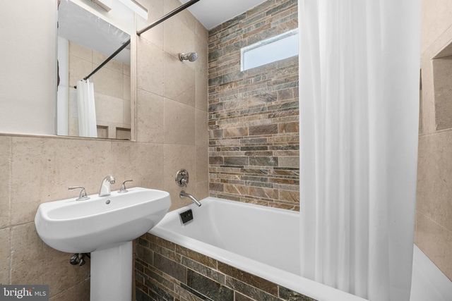 3032 STEPHENSON PL NW, Washington, DC 20015