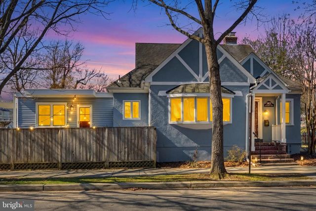 3032 STEPHENSON PL NW, Washington, DC 20015