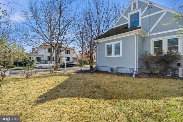 3032 STEPHENSON PL NW, Washington, DC 20015