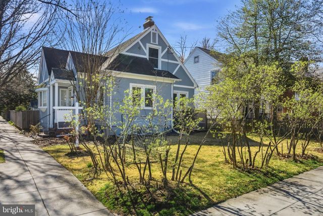 3032 STEPHENSON PL NW, Washington, DC 20015