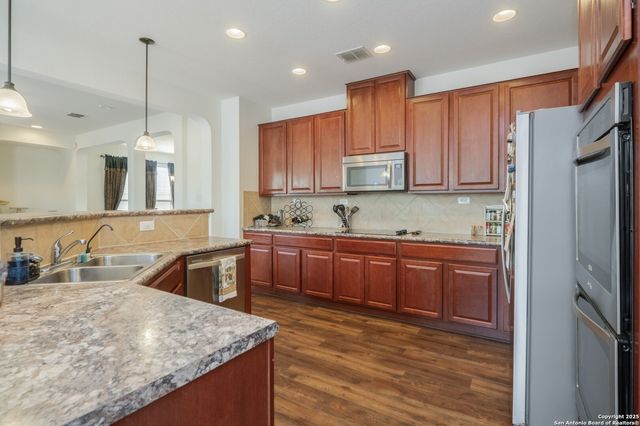 9914 Copper Rise, Converse, TX 78109