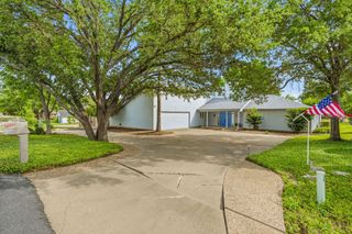 5131 Wedgefield Road, Granbury, TX 76049