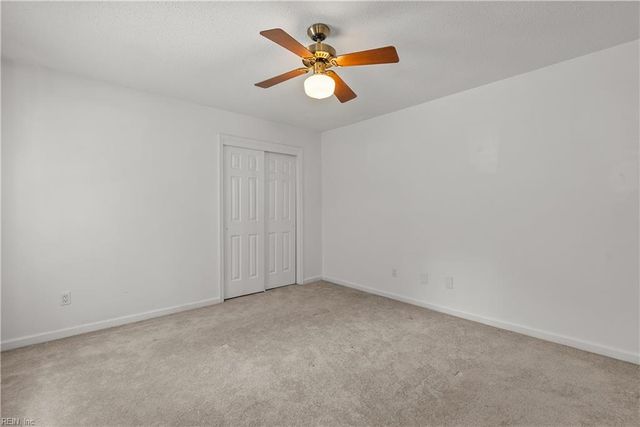 811 Twin Peak Ct CT, Chesapeake, VA 23320