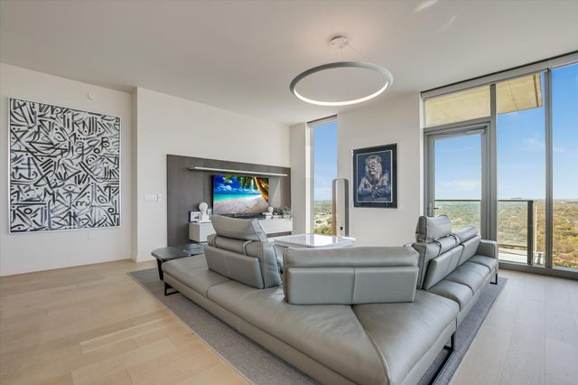44 East Ave 3001, Austin, TX 78701