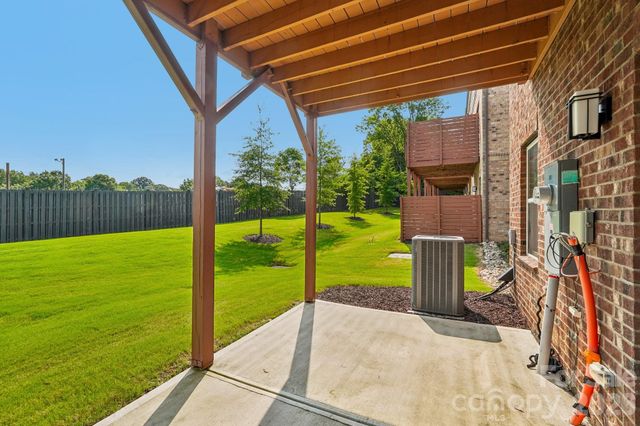 11023 Stetler Street, Charlotte, NC 28204