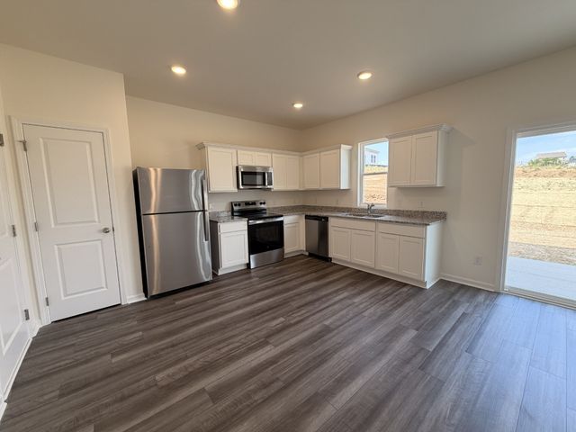 3531 Fellowship Rd, Columbia, TN 38401