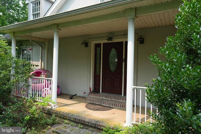 2407 VALLEY AVE, Wilmington, DE 19810