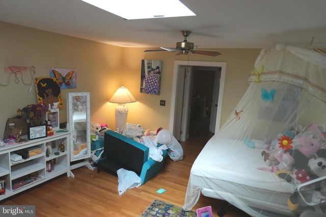 2407 VALLEY AVE, Wilmington, DE 19810