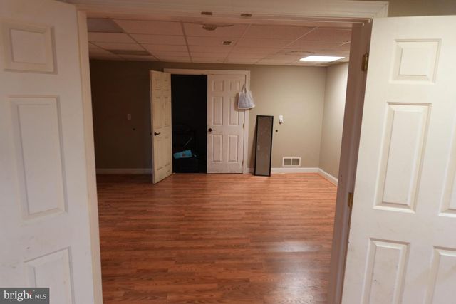 2407 VALLEY AVE, Wilmington, DE 19810