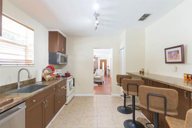 2504 E 12TH AVENUE, Tampa, FL 33605