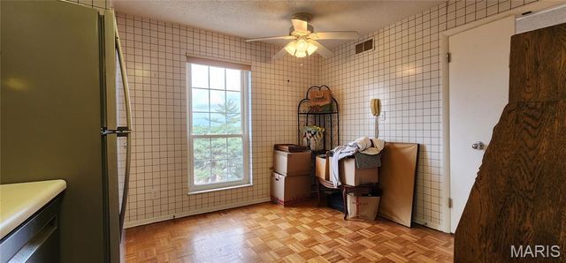 10367 Oxford Hill Drive 26, St Louis, MO 63146