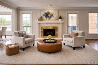 10367 Oxford Hill Drive 26, St Louis, MO 63146