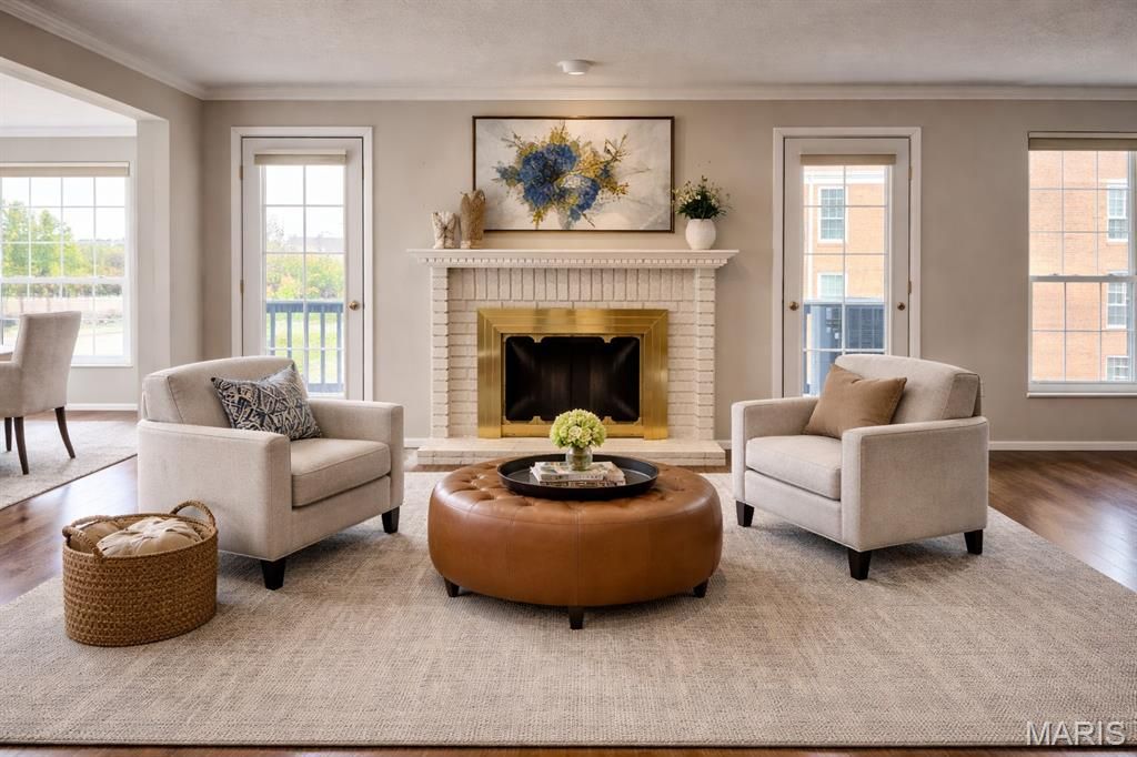 10367 Oxford Hill Drive 26, St Louis, MO 63146