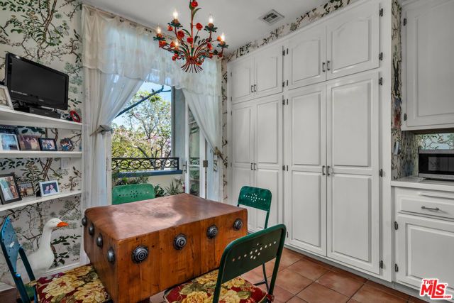 10128 Empyrean Way 203, Los Angeles, CA 90067