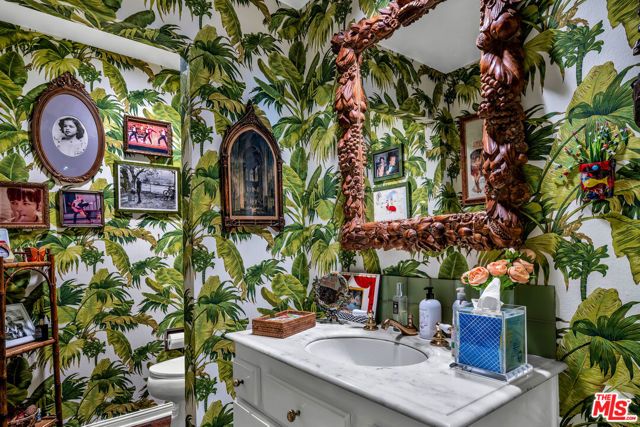 10128 Empyrean Way 203, Los Angeles, CA 90067