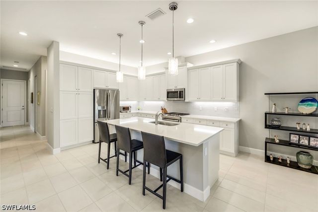 28558 Lobos CIR, Bonita Springs, FL 34135