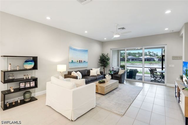 28558 Lobos CIR, Bonita Springs, FL 34135