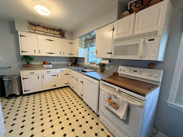 611 Military Street, Georgetown, KY 40324