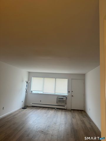 15 Greenwich Avenue 9, Stamford, CT 06902