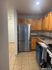 15 Greenwich Avenue 9, Stamford, CT 06902