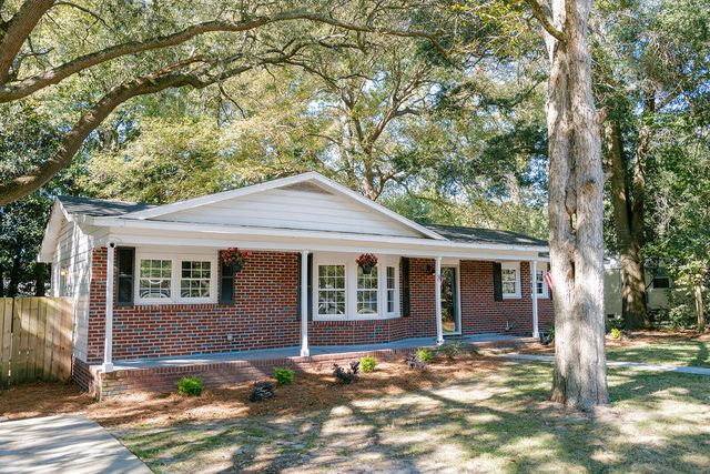 8 Mystic Circle, Beaufort, SC 29902