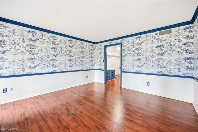 930 Highland Avenue, Salem, OH 44460