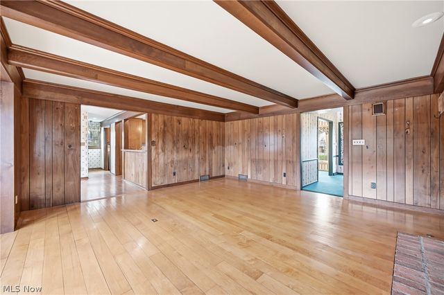 930 Highland Avenue, Salem, OH 44460