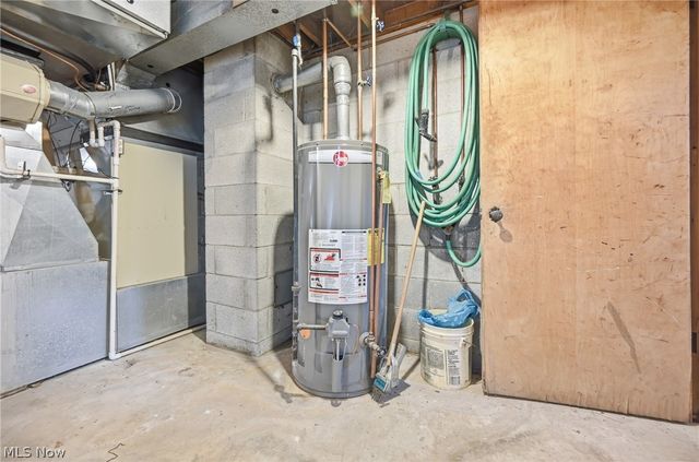 930 Highland Avenue, Salem, OH 44460