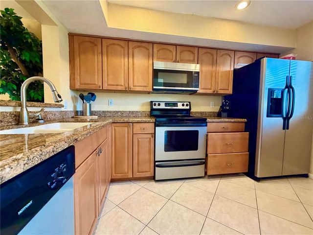 5151 N HIGHWAY A1A 212, Hutchinson Island, FL 34949