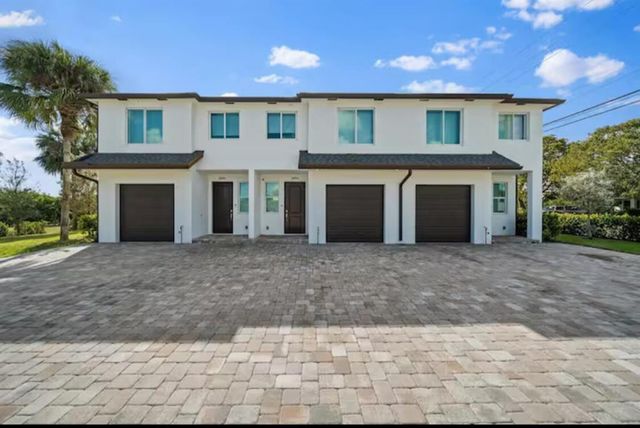 1559 W 26th Court, Riviera Beach, FL 33404